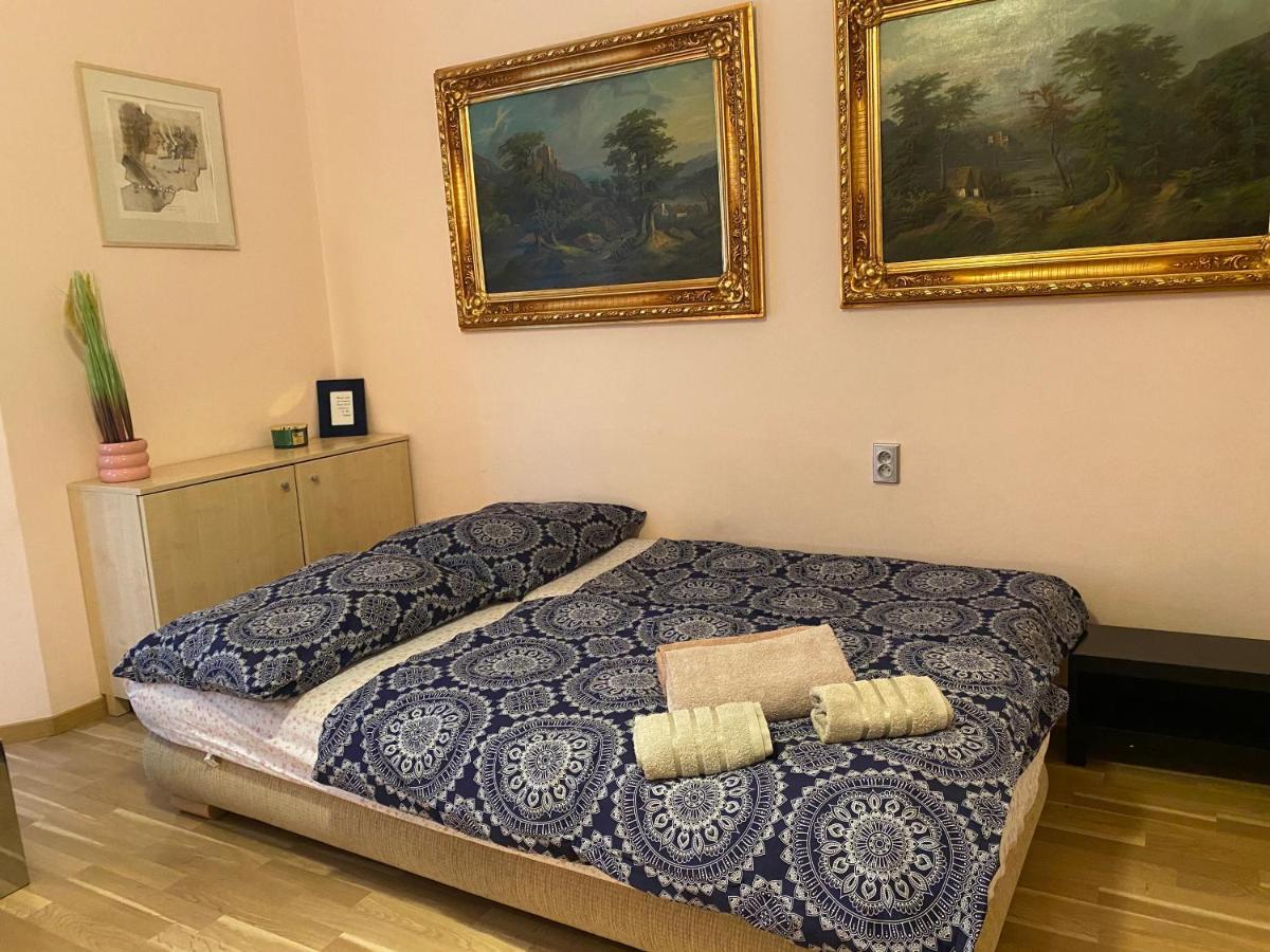 Super Old Town Apartment Praha Bagian luar foto