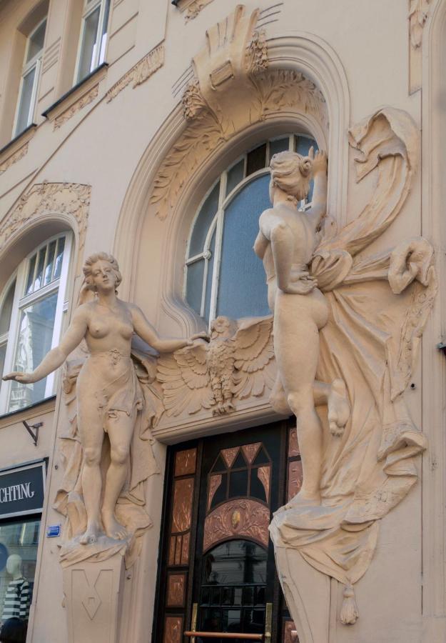 Super Old Town Apartment Praha Bagian luar foto